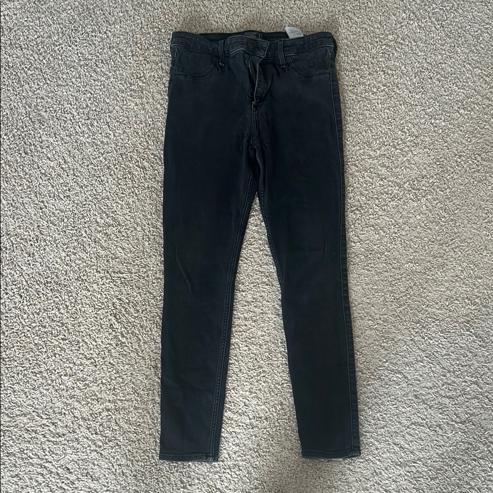 Abercrombie & Fitch Black High Rise Skinny Jeans